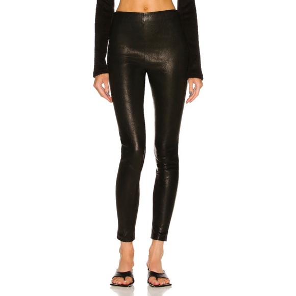 FRAME Leather Leggings in Noir pants - Picture 1 of 9